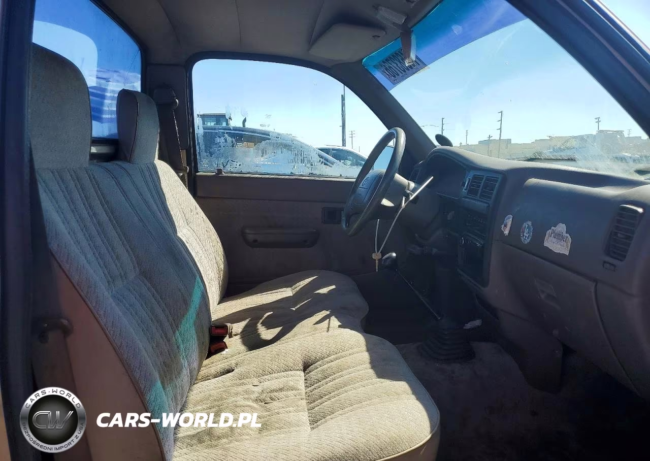 1997 Toyota Tacoma Base VIN:4TANL42N5VZ256890 - 10