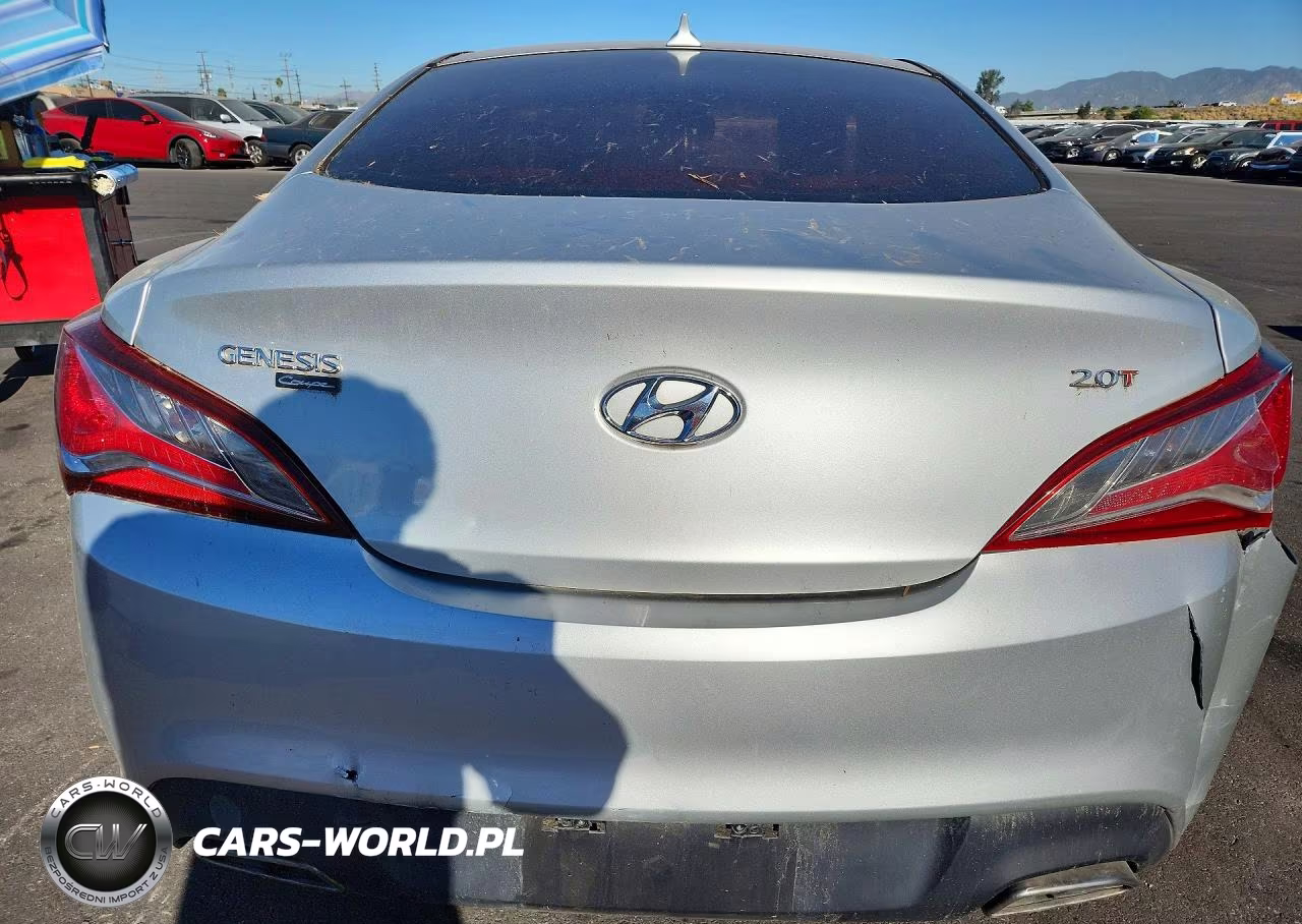 2013 Hyundai Genesis Coupe 2.0T Premium VIN:KMHHT6KDXDU097845 - 6