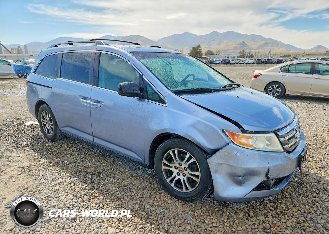 2013 Honda Odyssey Exl VIN:5FNRL5H64DB020151 - 4