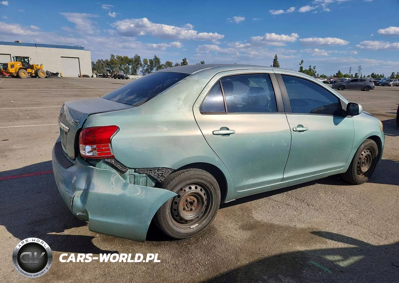 2007 Toyota Yaris Base VIN:JTDBT923571142473 - 3