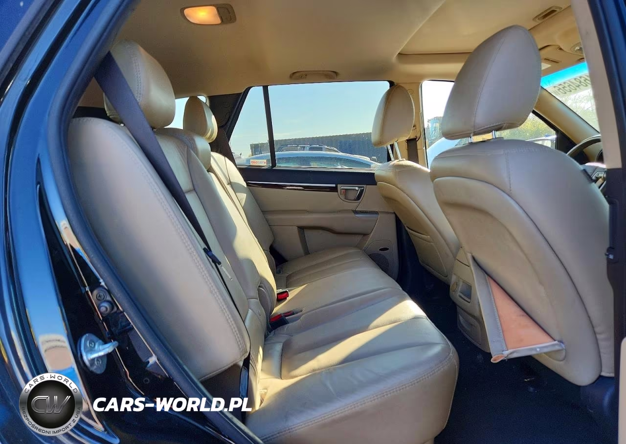 2012 Hyundai Santa Fe Limited VIN:5XYZKDAG8CG108210 - 11
