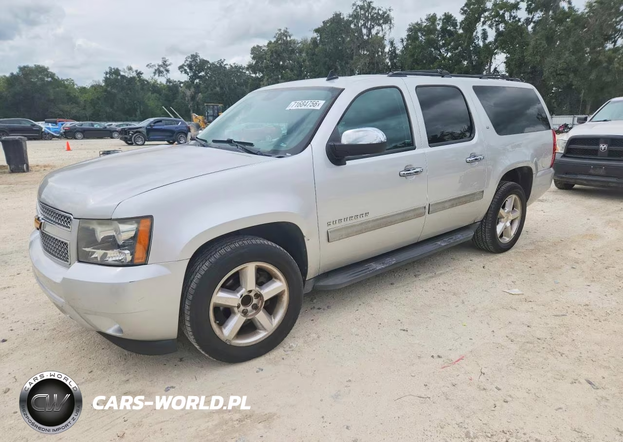 2014 Chevrolet Suburban C1500 Lt VIN:1GNSCJE02ER219387 - 1