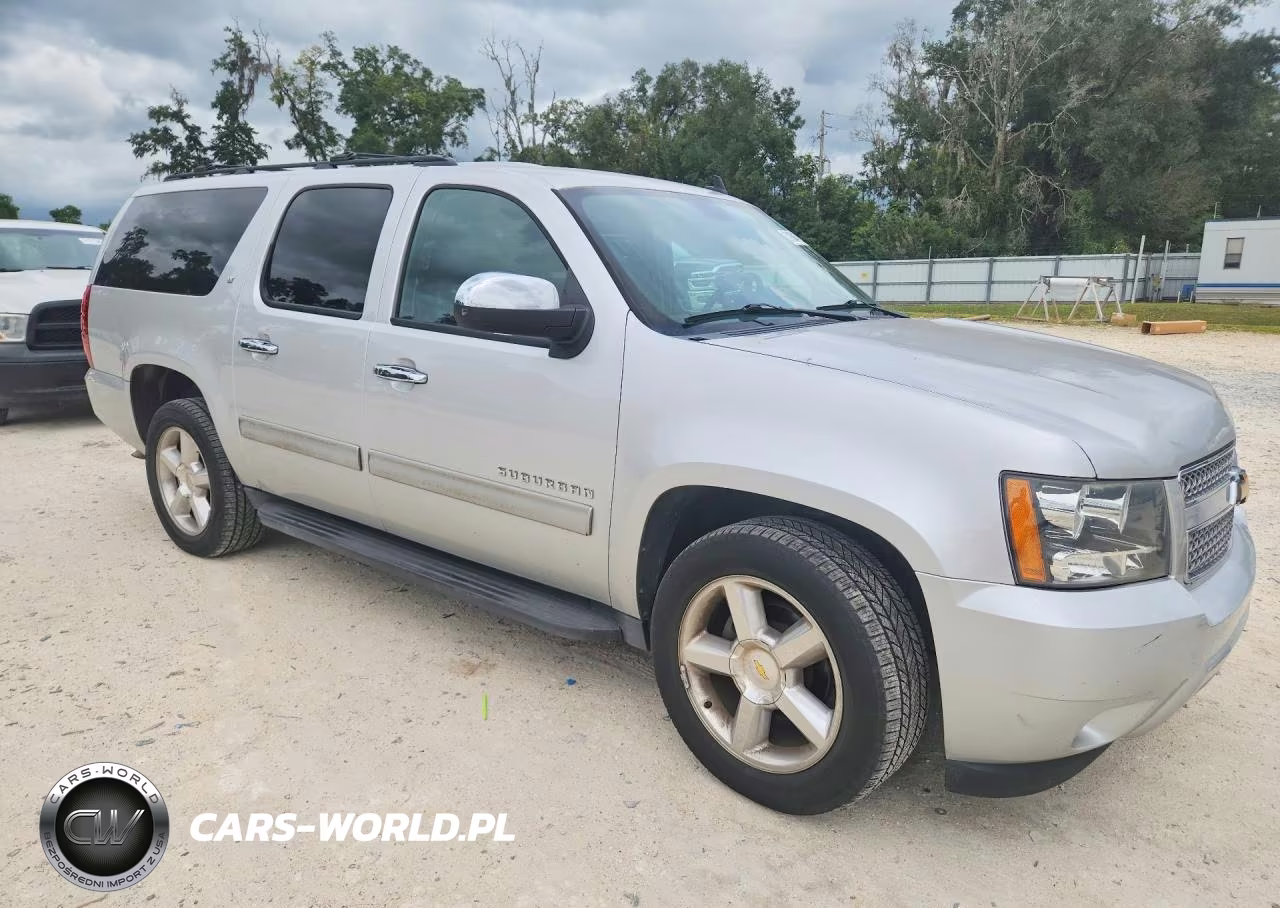 2014 Chevrolet Suburban C1500 Lt VIN:1GNSCJE02ER219387 - 4
