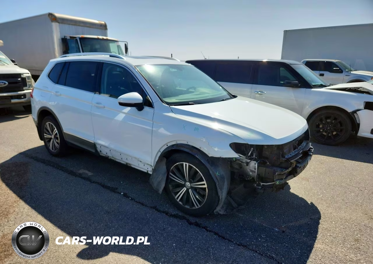 2018 Volkswagen Tiguan Se VIN:3VV3B7AX5JM039453 - 4