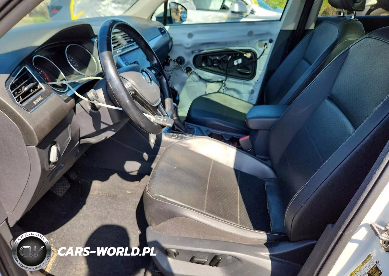 2018 Volkswagen Tiguan Se VIN:3VV3B7AX5JM039453 - 7