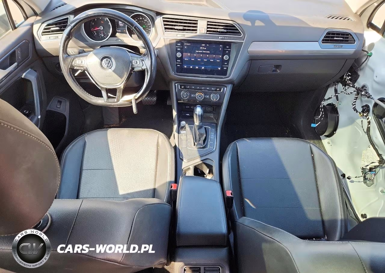 2018 Volkswagen Tiguan Se VIN:3VV3B7AX5JM039453 - 8
