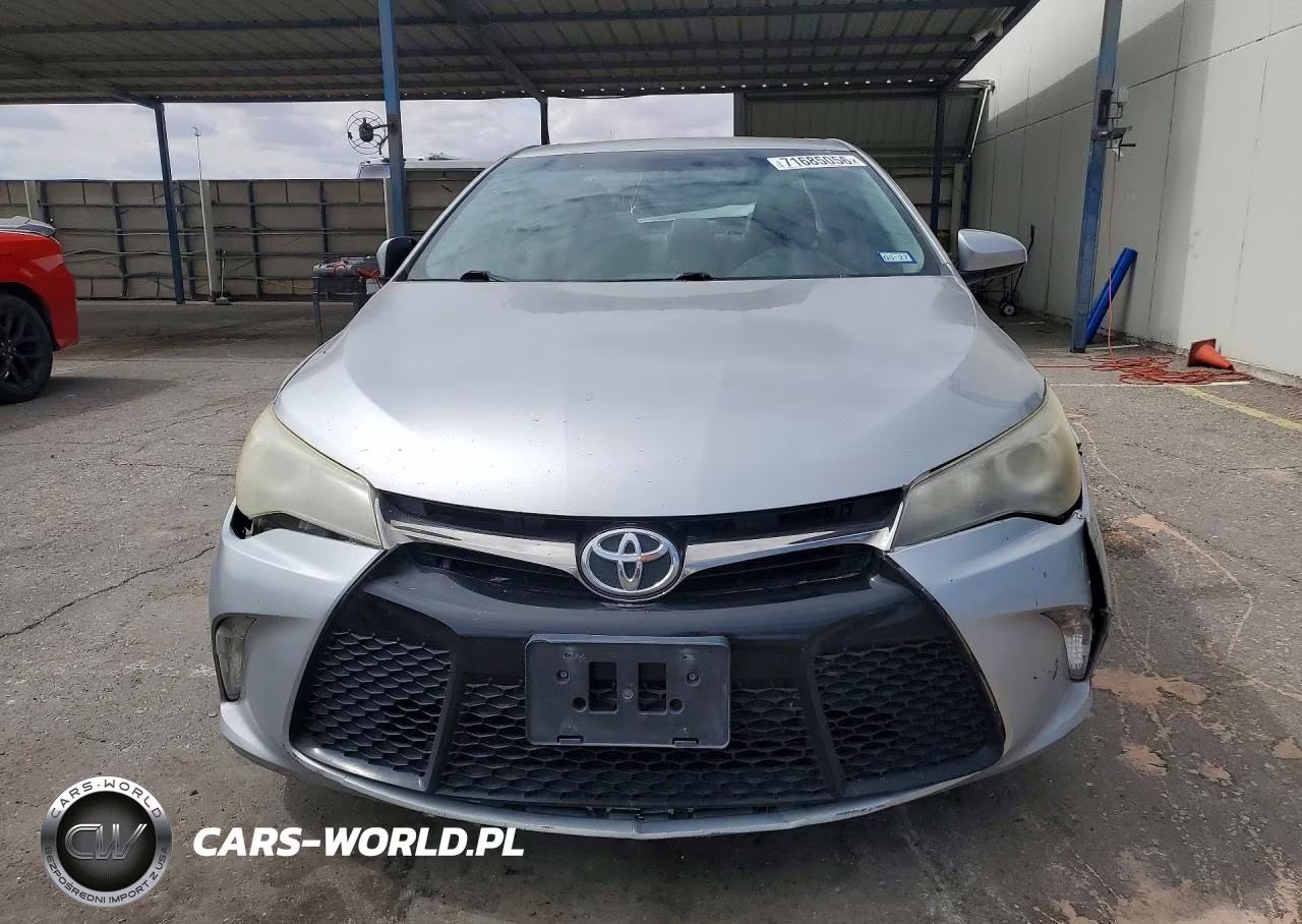 2017 Toyota Camry Se VIN:4T1BF1FK5HU356319 - 5