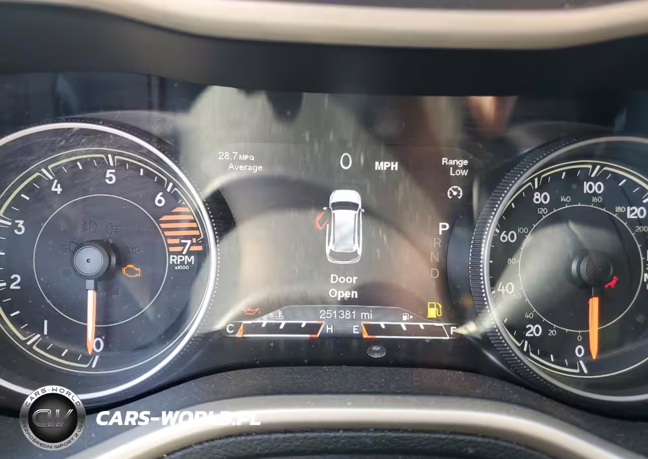 2017 Jeep Cherokee Limited VIN:1C4PJLDBXHW516190 - 9