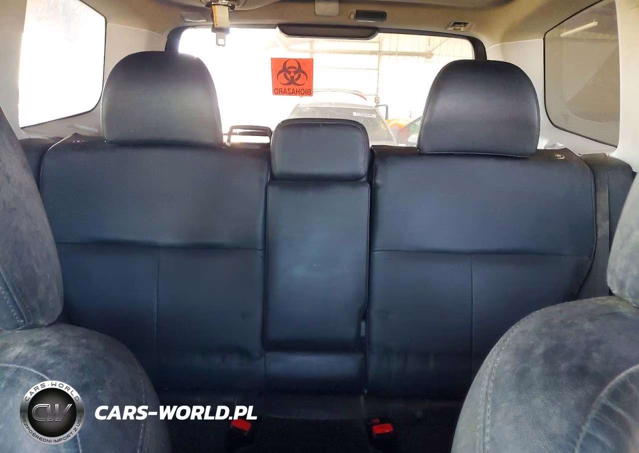 2011 Subaru Forester Touring VIN:JF2SHGGC9BH700583 - 10