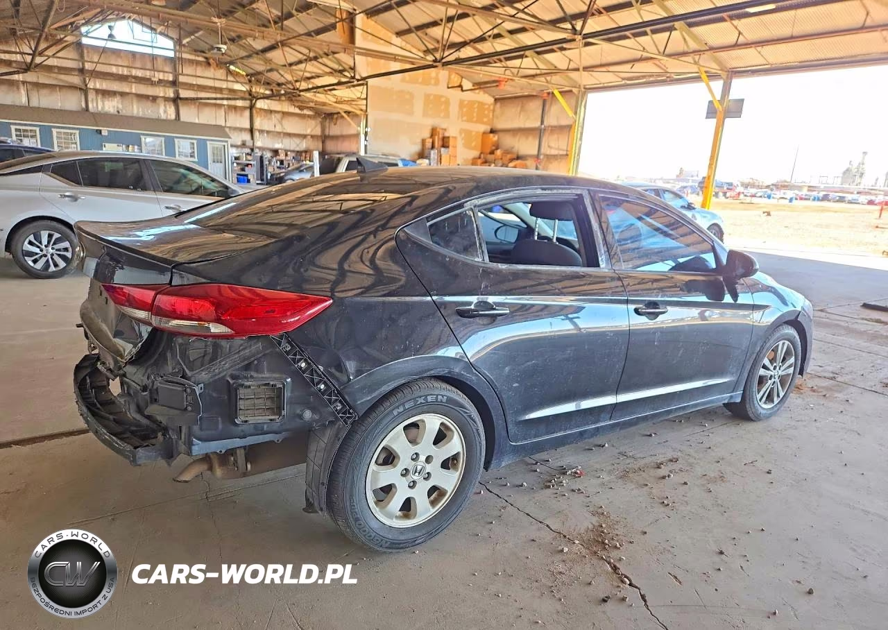 2018 Hyundai Elantra Sel VIN:5NPD84LF6JH364705 - 3