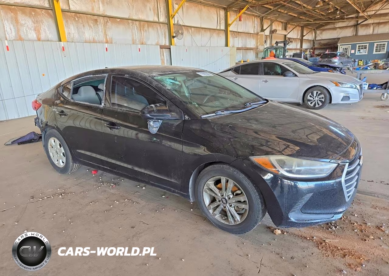 2018 Hyundai Elantra Sel VIN:5NPD84LF6JH364705 - 4
