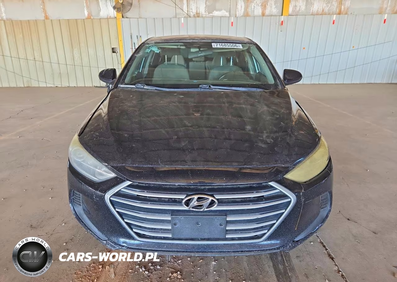 2018 Hyundai Elantra Sel VIN:5NPD84LF6JH364705 - 5