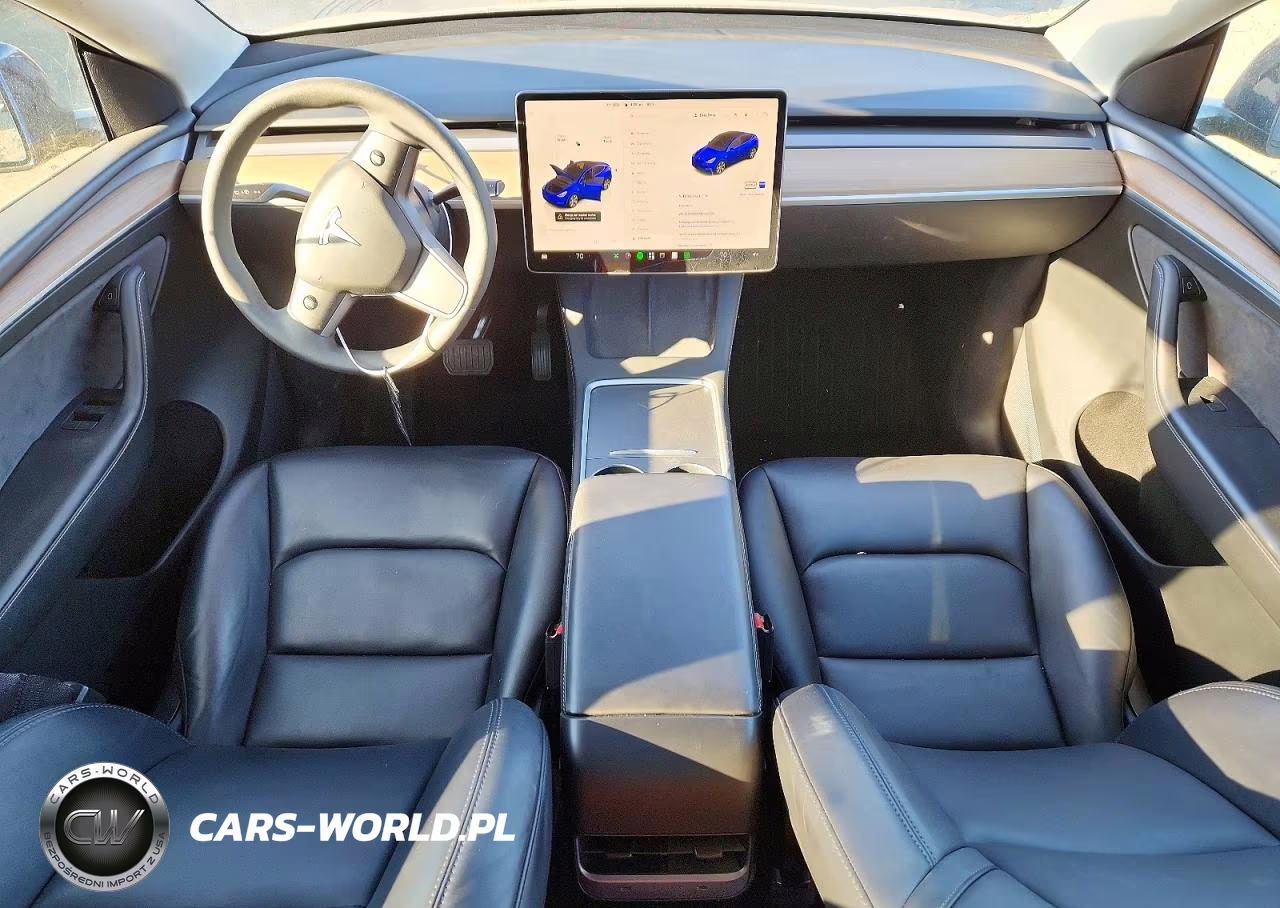 2024 Tesla Model Y VIN:7SAYGDED5RF057720 - 8