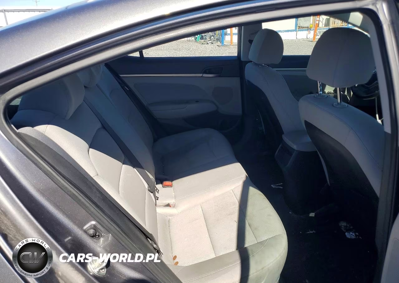 2018 Hyundai Elantra Value Edition VIN:5NPD84LF3JH239452 - 10