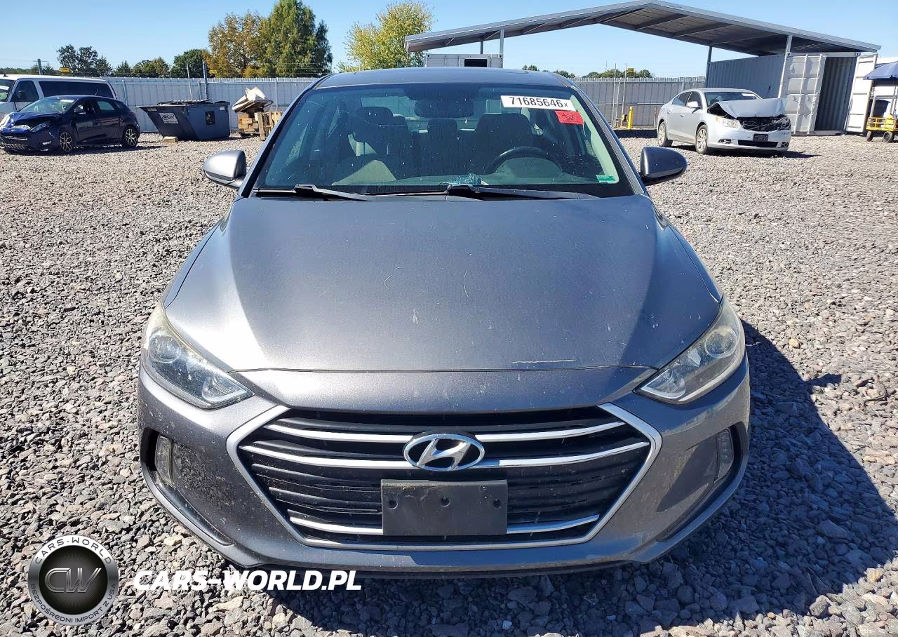 2018 Hyundai Elantra Value Edition VIN:5NPD84LF3JH239452 - 5