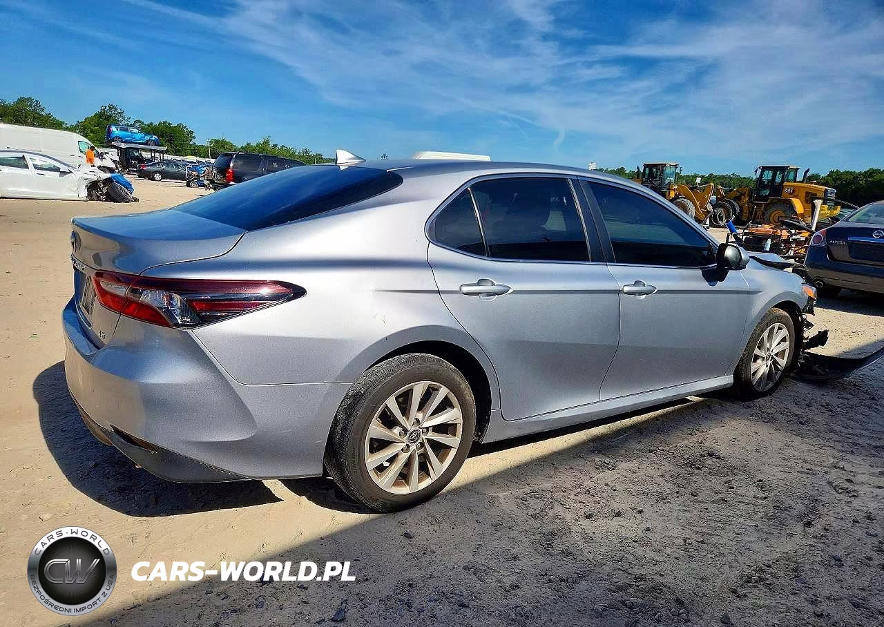 2022 Toyota Camry Le VIN:4T1C11AK7NU626169 - 3