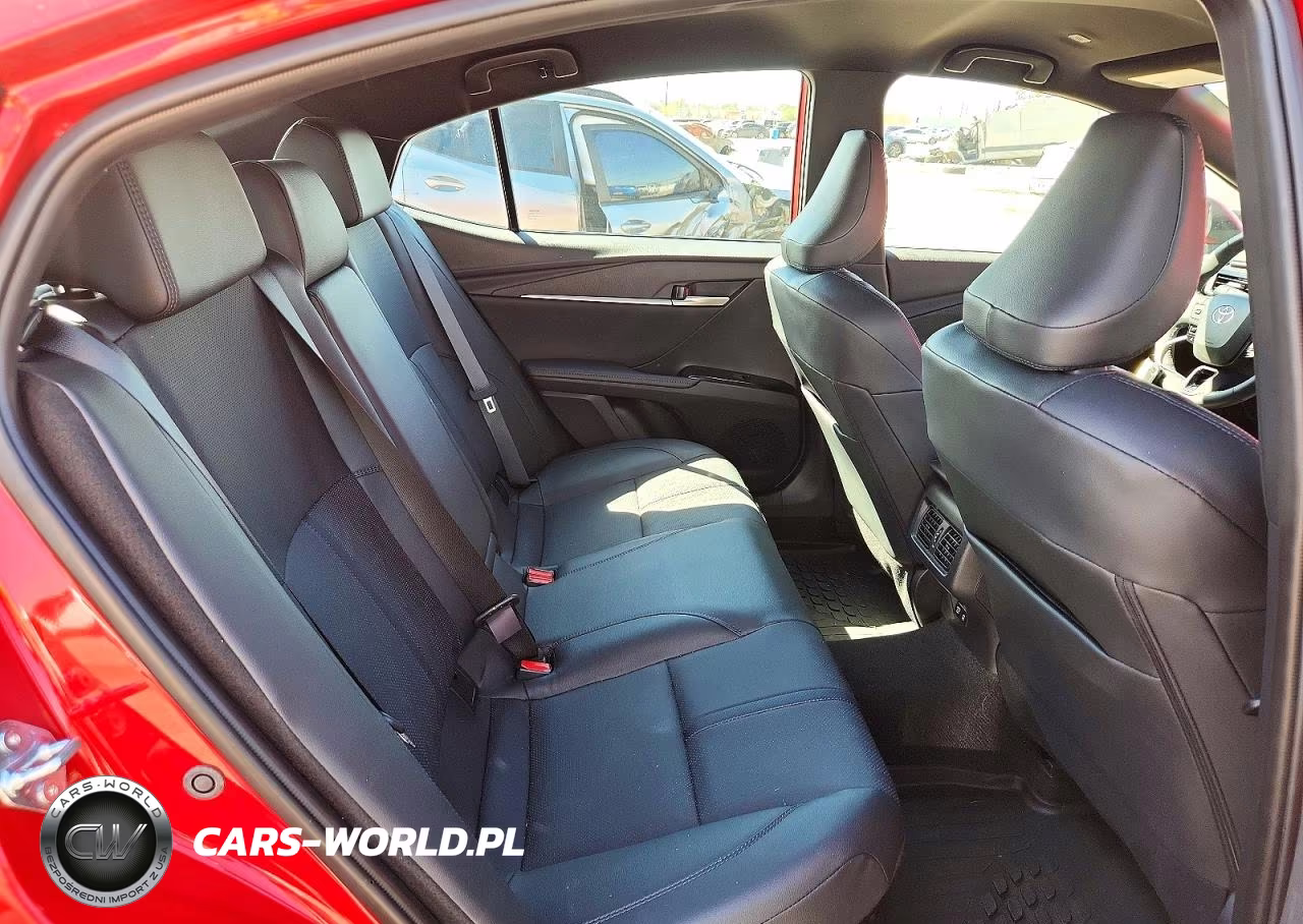 2025 Toyota Camry Xse VIN:4T1DAACK3SU133702 - 10