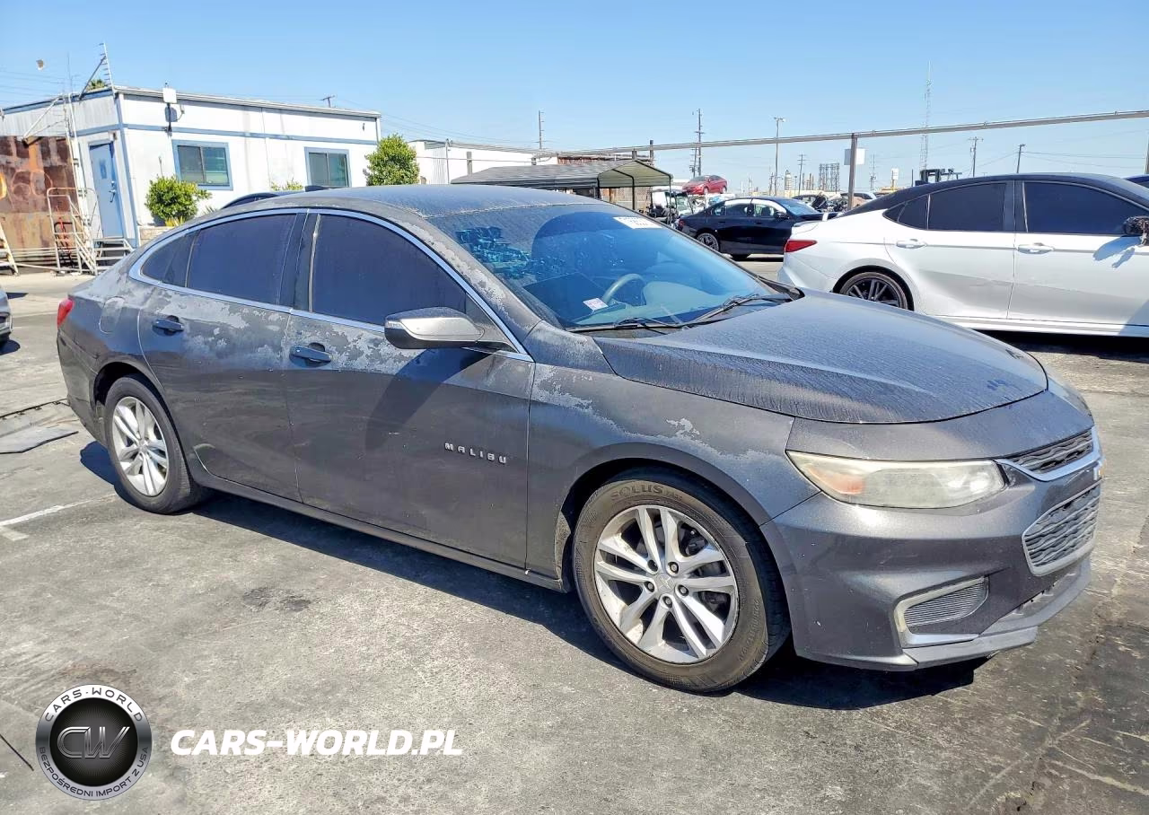 2016 Chevrolet Malibu Lt VIN:1G1ZE5ST2GF171040 - 4
