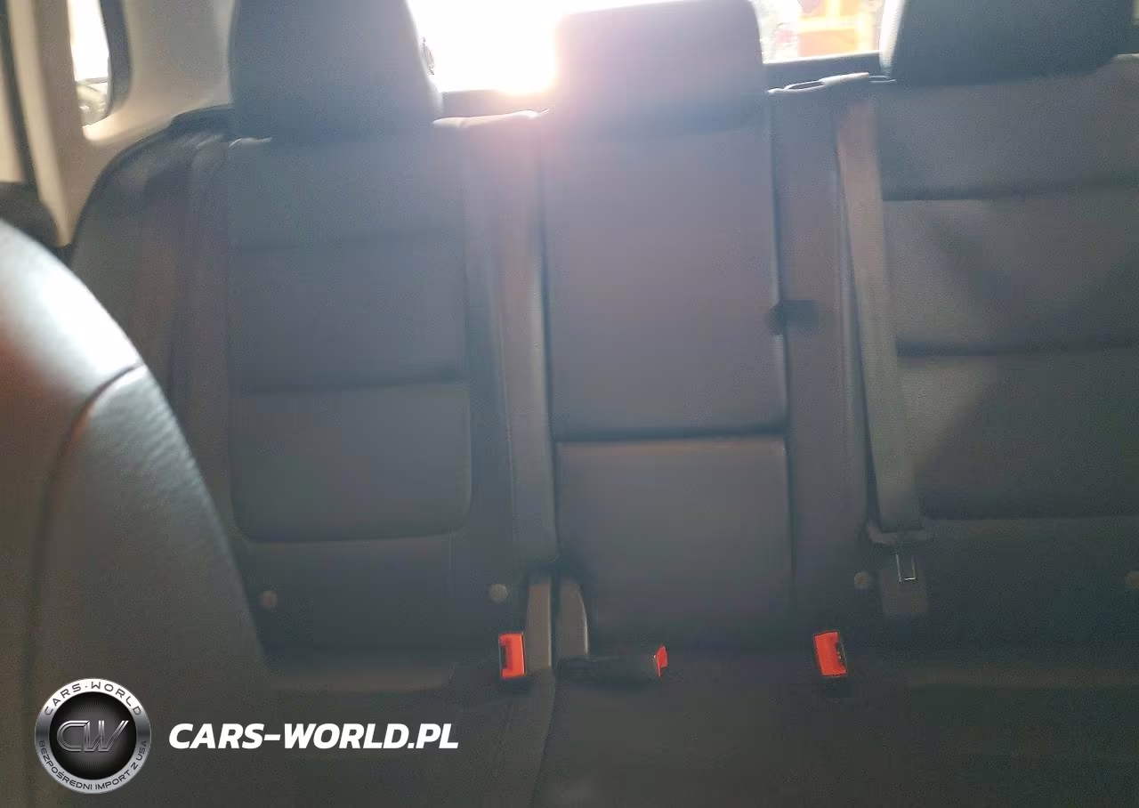 2017 Volkswagen Tiguan S VIN:WVGBV7AX6HK000126 - 10