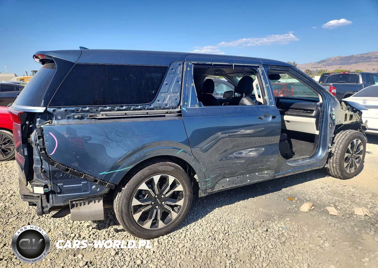2023 Kia Carnival Ex VIN:KNDNC5H36P6241836 - 3