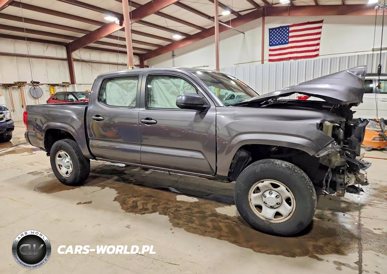 2017 Toyota Tacoma Sr V6 VIN:5TFCZ5AN1HX055540 - 4