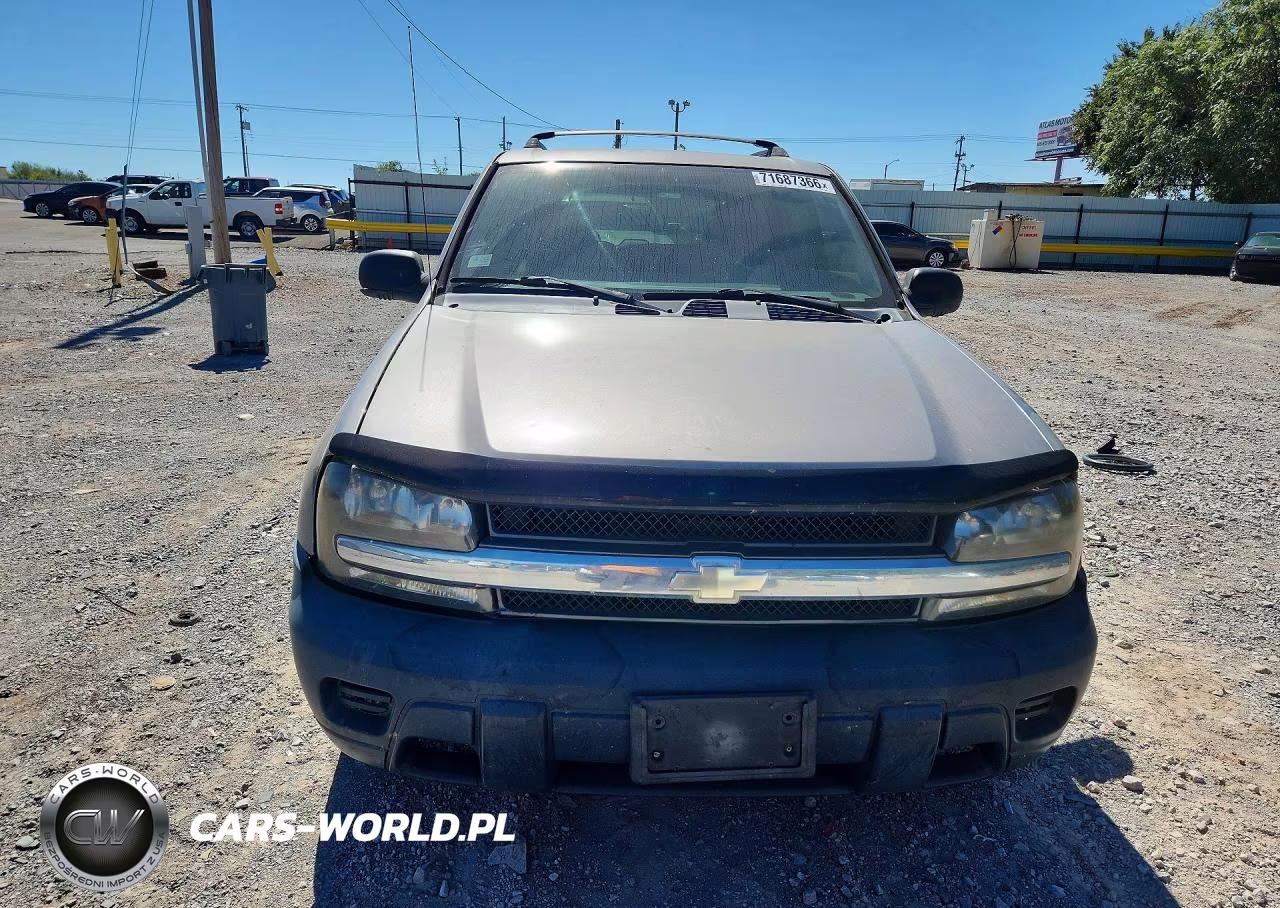 2007 Chevrolet Trailblazer Ls VIN:1GNDS13S572106058 - 5