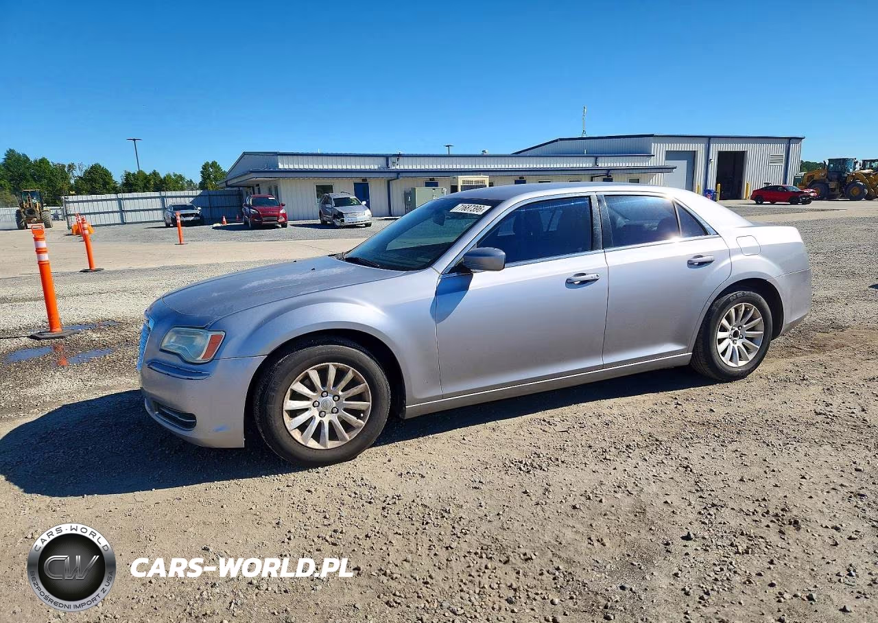 2013 Chrysler 300 VIN:2C3CCAAG1DH627074 - 1