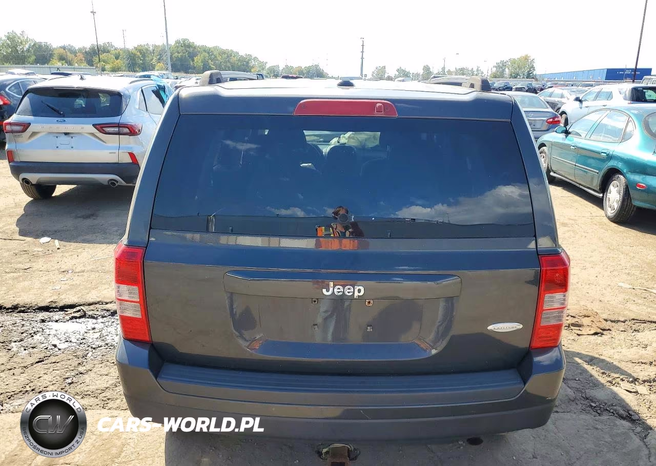 2011 Jeep Patriot Sport VIN:1J4NT1GA8BD112763 - 6