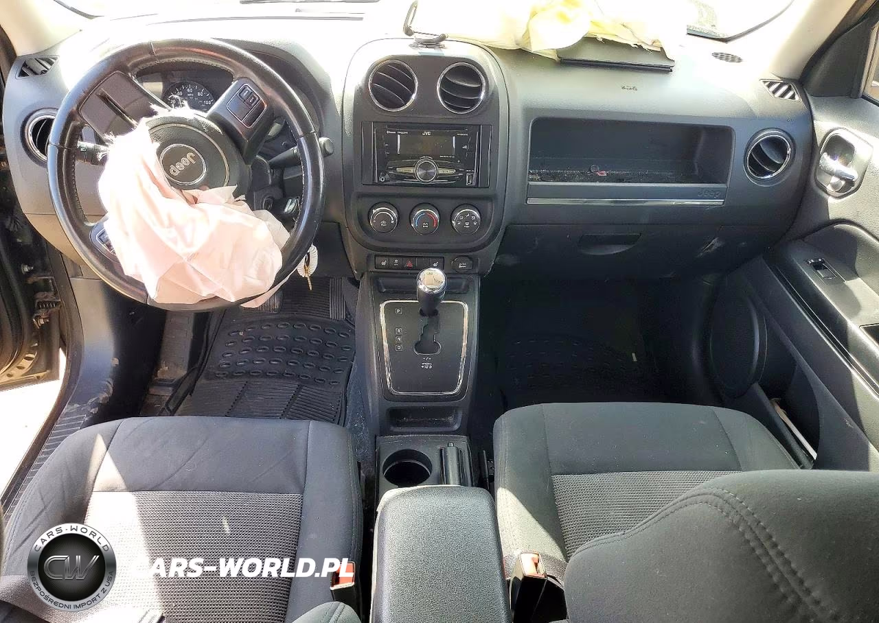 2011 Jeep Patriot Sport VIN:1J4NT1GA8BD112763 - 8