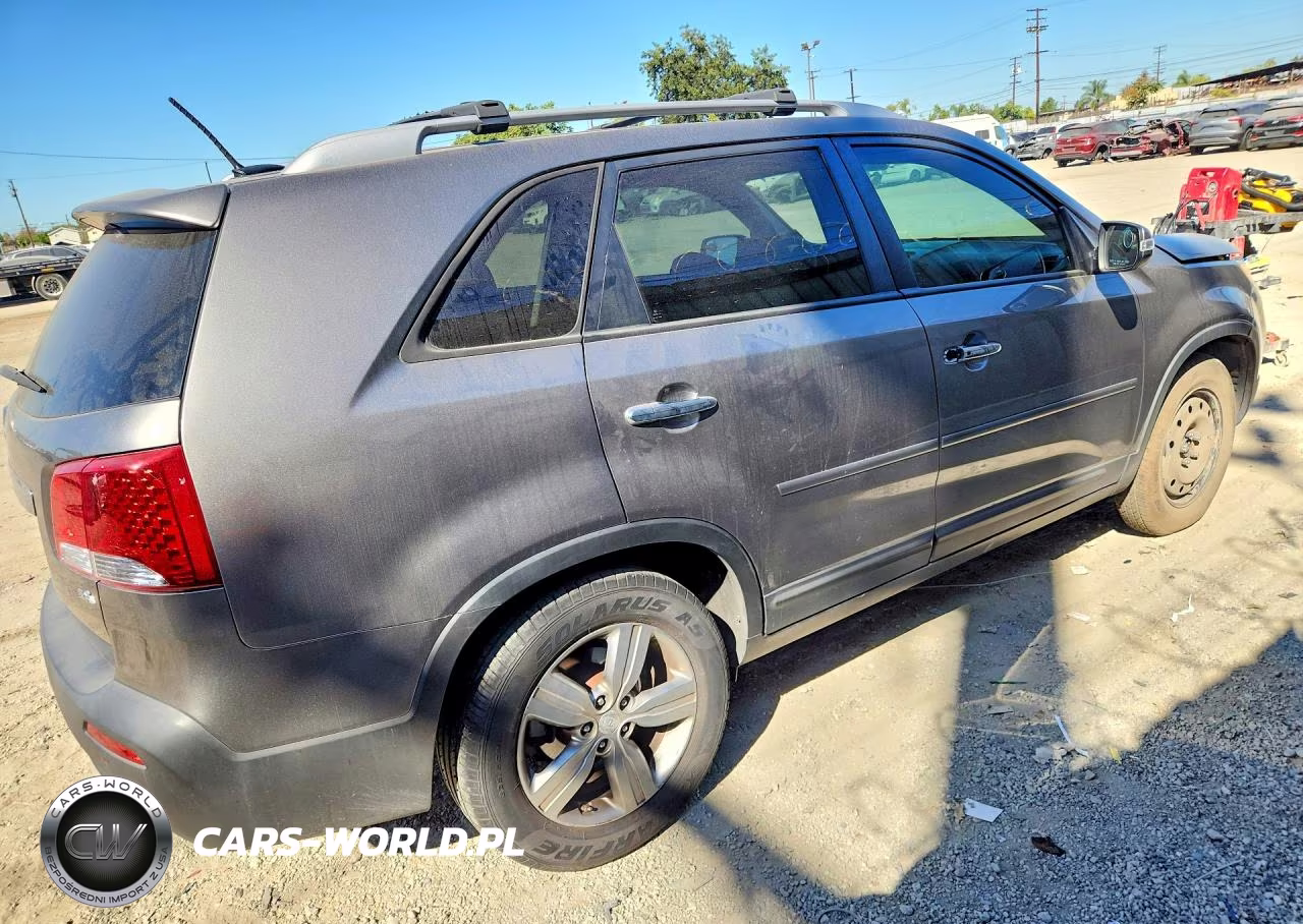 2012 Kia Sorento Ex VIN:5XYKU3A67CG208960 - 3