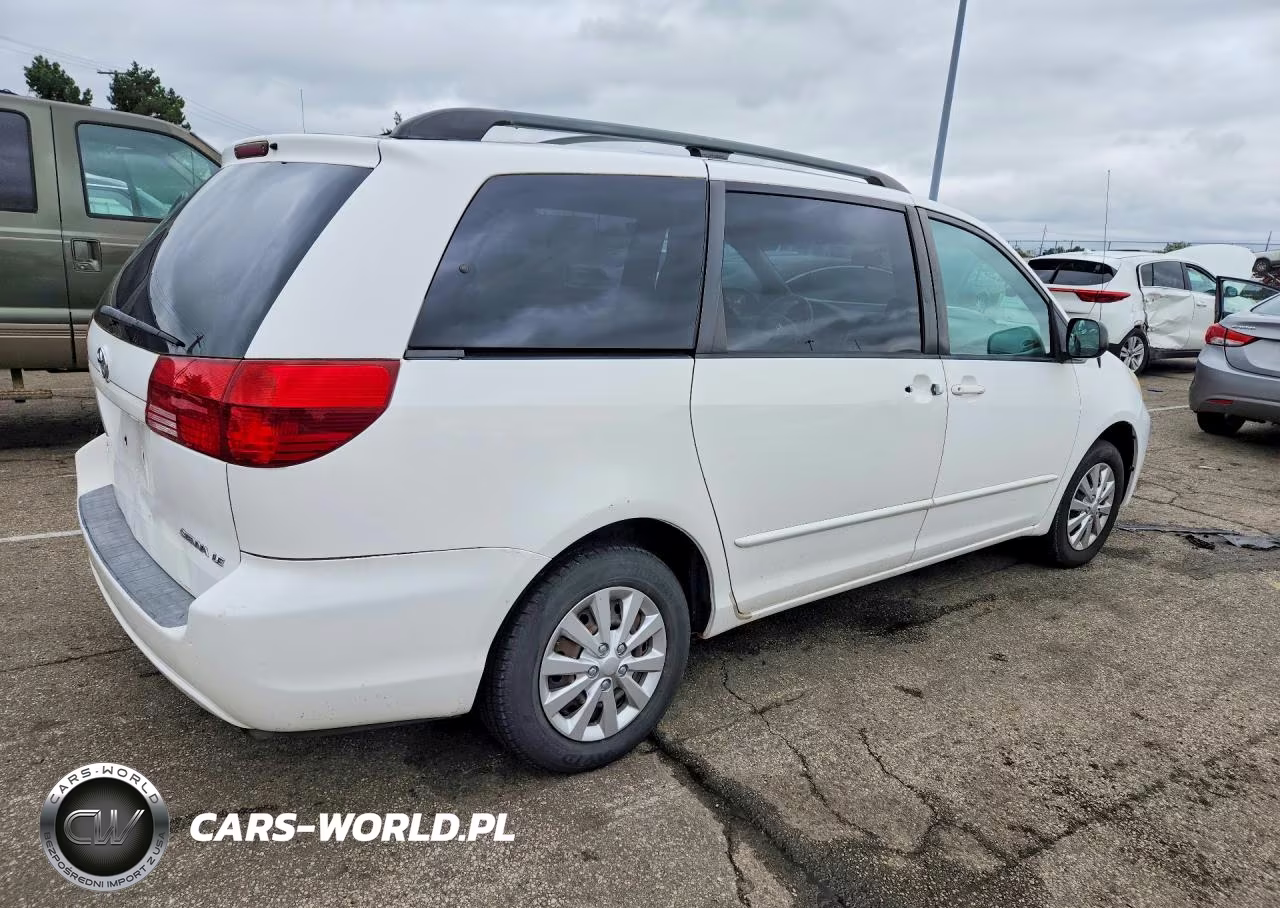 2005 Toyota Sienna Le 7 Passenger VIN:5TDZA23C45S241294 - 3
