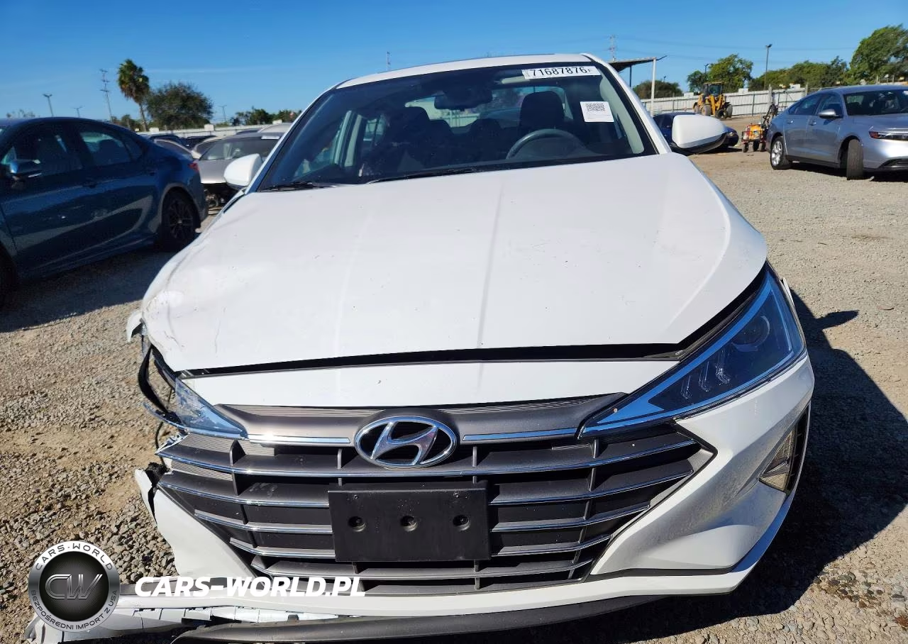 2020 Hyundai Elantra Value Edition VIN:5NPD84LF9LH629622 - 5
