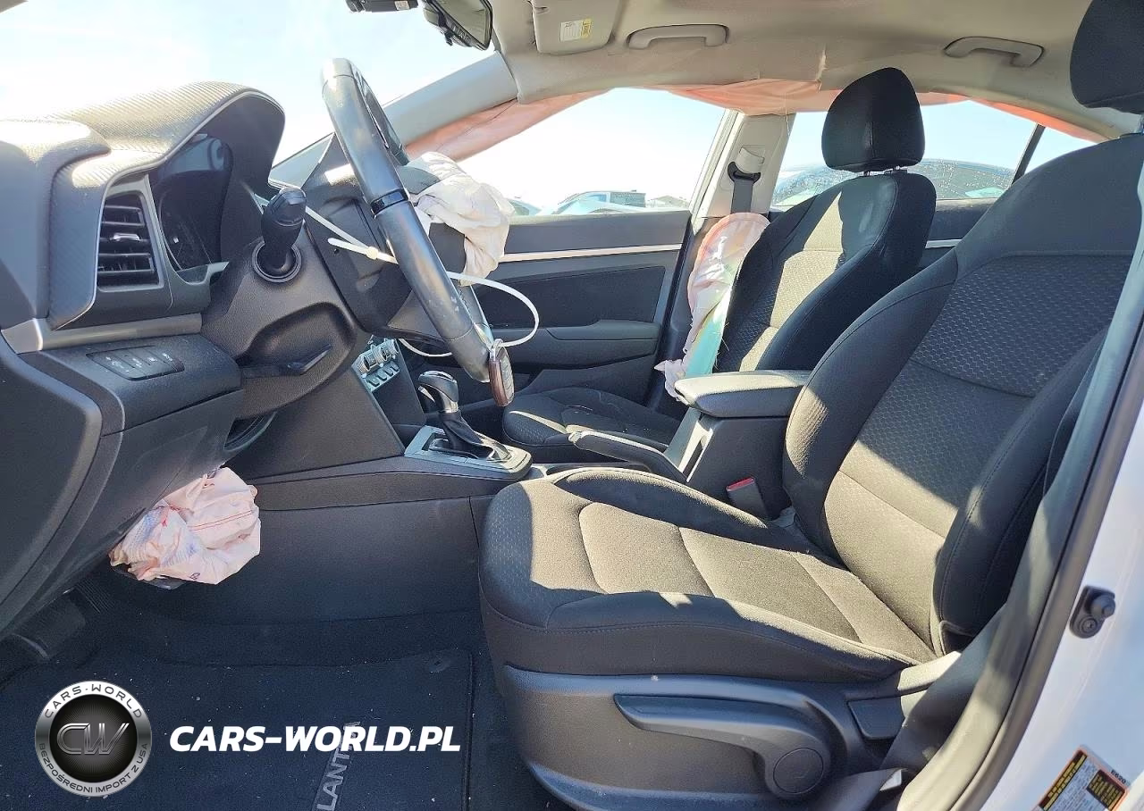 2020 Hyundai Elantra Value Edition VIN:5NPD84LF9LH629622 - 7