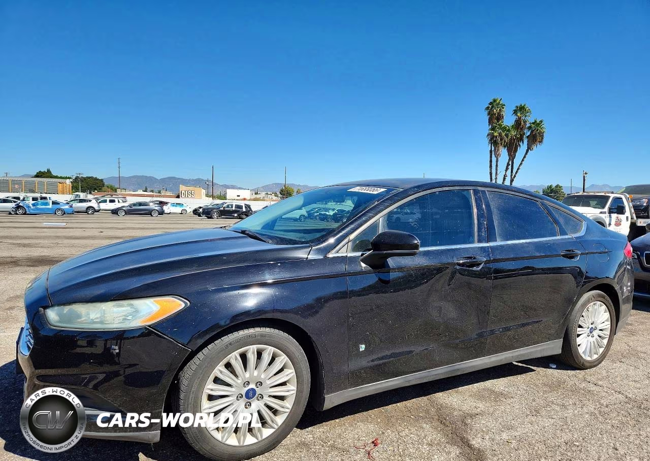 2016 Ford Fusion S Hybrid VIN:3FA6P0UU4GR346250 - 1