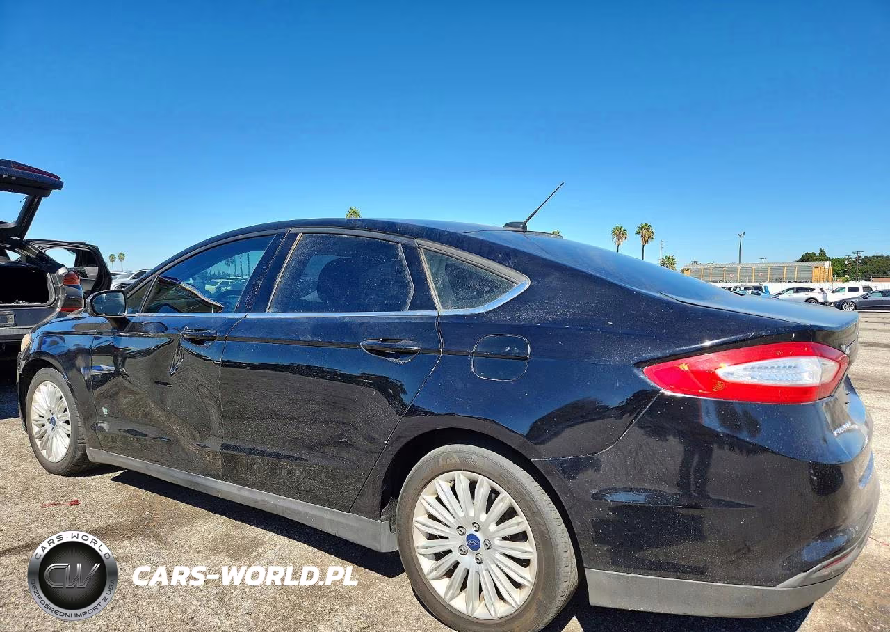 2016 Ford Fusion S Hybrid VIN:3FA6P0UU4GR346250 - 2