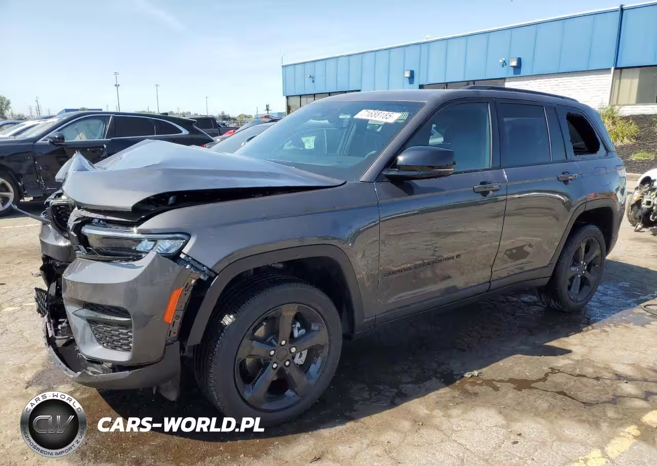 2024 Jeep Grand Cherokee Laredo