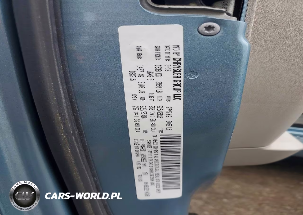 2010 Chrysler Town & Country Touring VIN:2A4RR5D11AR240866 - 13