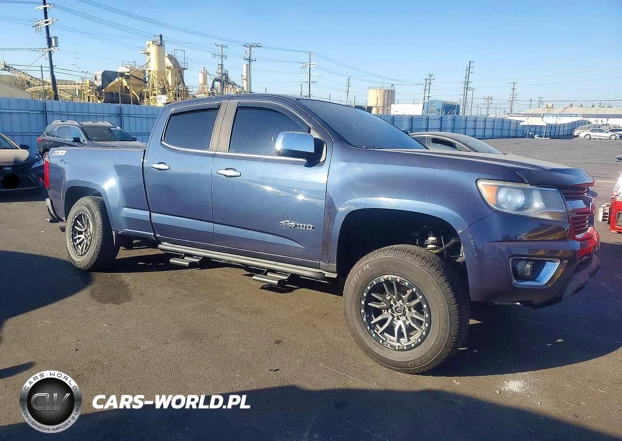 2018 Chevrolet Colorado Z71 VIN:1GCGTDEN4J1206807 - 4