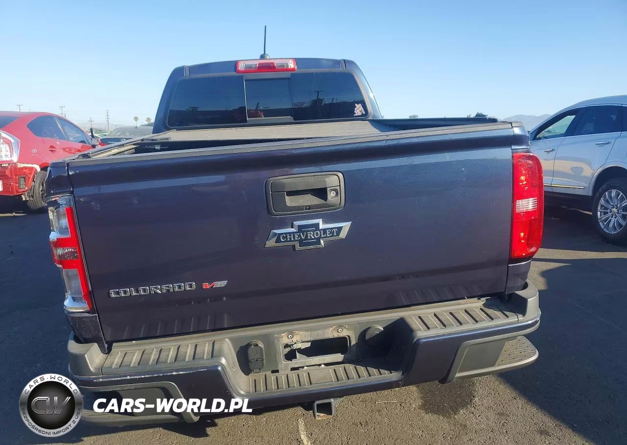 2018 Chevrolet Colorado Z71 VIN:1GCGTDEN4J1206807 - 6