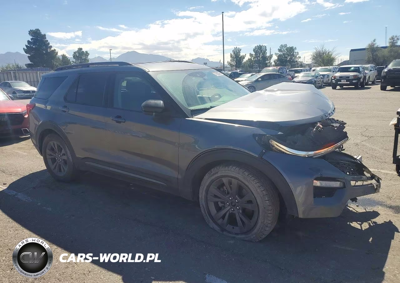 2024 Ford Explorer Xlt VIN:1FMSK7DH3RGA17676 - 4
