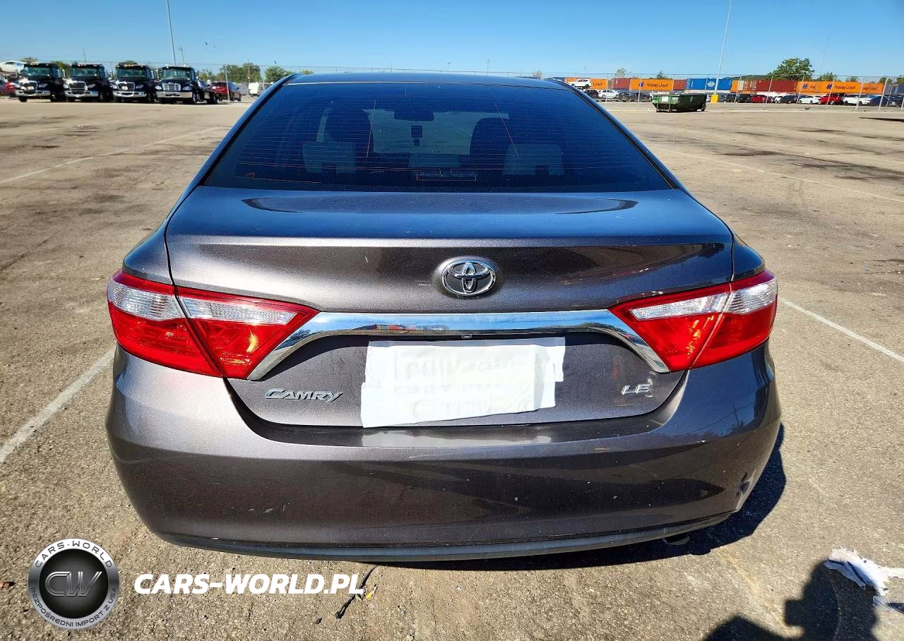 2015 Toyota Camry Le VIN:4T1BF1FKXFU905252 - 6