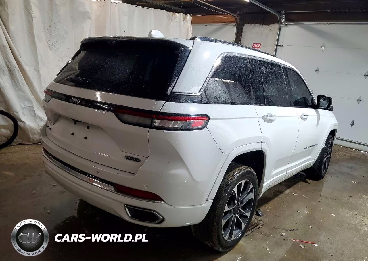 2022 Jeep Grand Cherokee Overland VIN:1C4RJHDG2N8563585 - 3