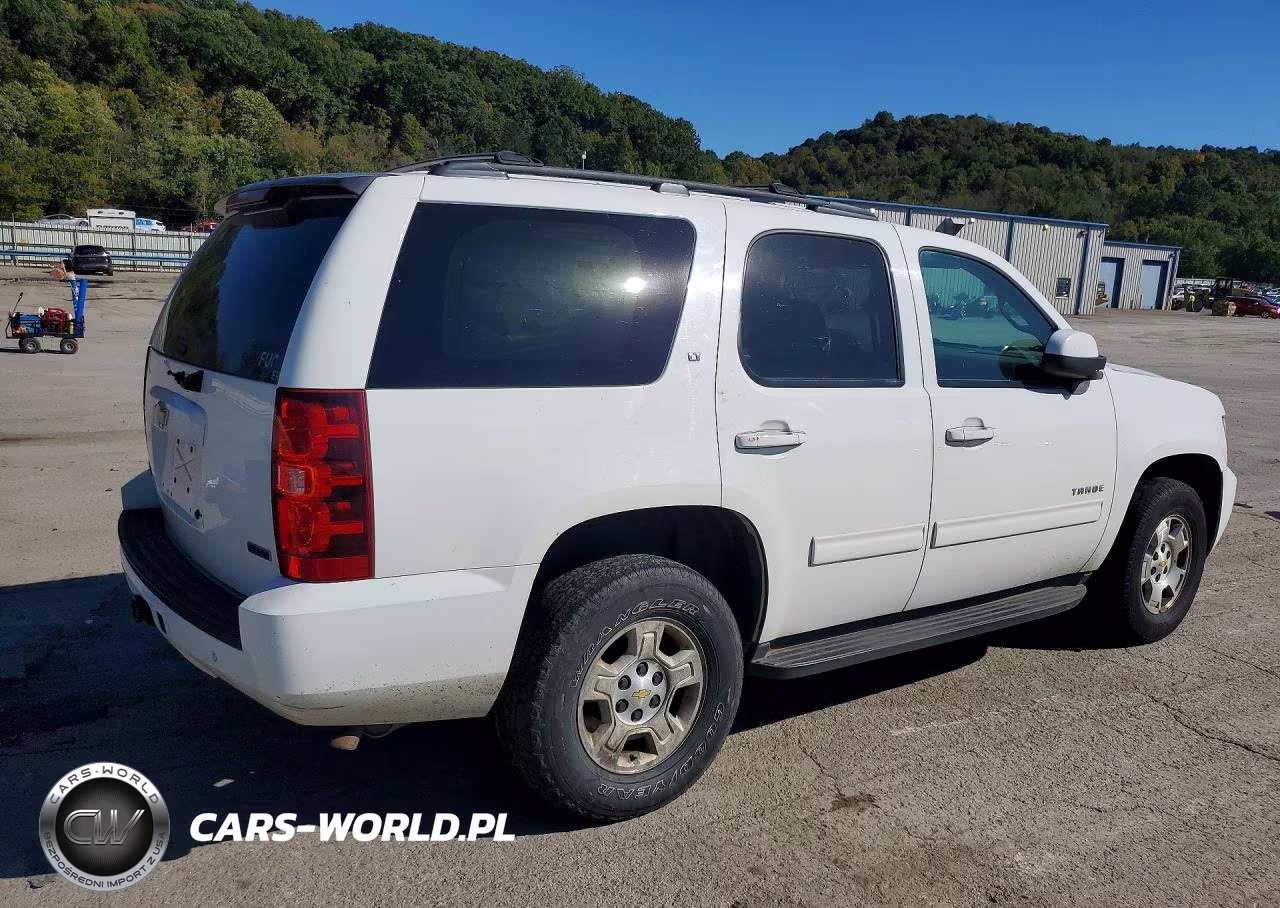 2012 Chevrolet Tahoe C1500 Lt VIN:1GNSCBE04CR223735 - 3