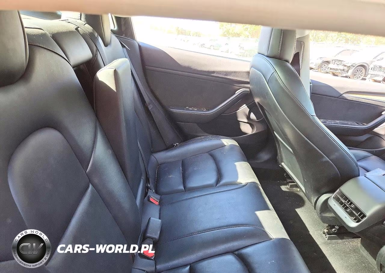 2022 Tesla Model 3 VIN:5YJ3E1EA4NF368485 - 10