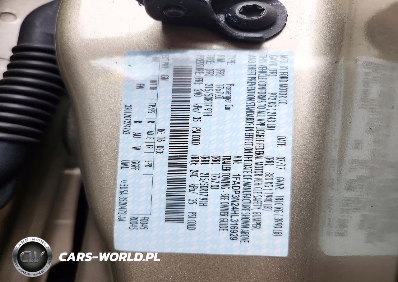2017 Ford Focus Titanium VIN:1FADP3N24HL316929 - 13