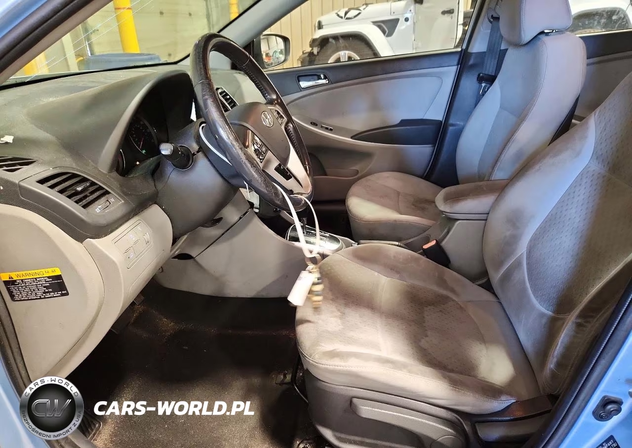 2013 Hyundai Accent Se VIN:KMHCU5AE9DU118938 - 7
