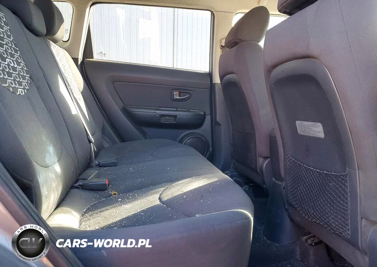 2011 Kia Soul + VIN:KNDJT2A20B7277992 - 11
