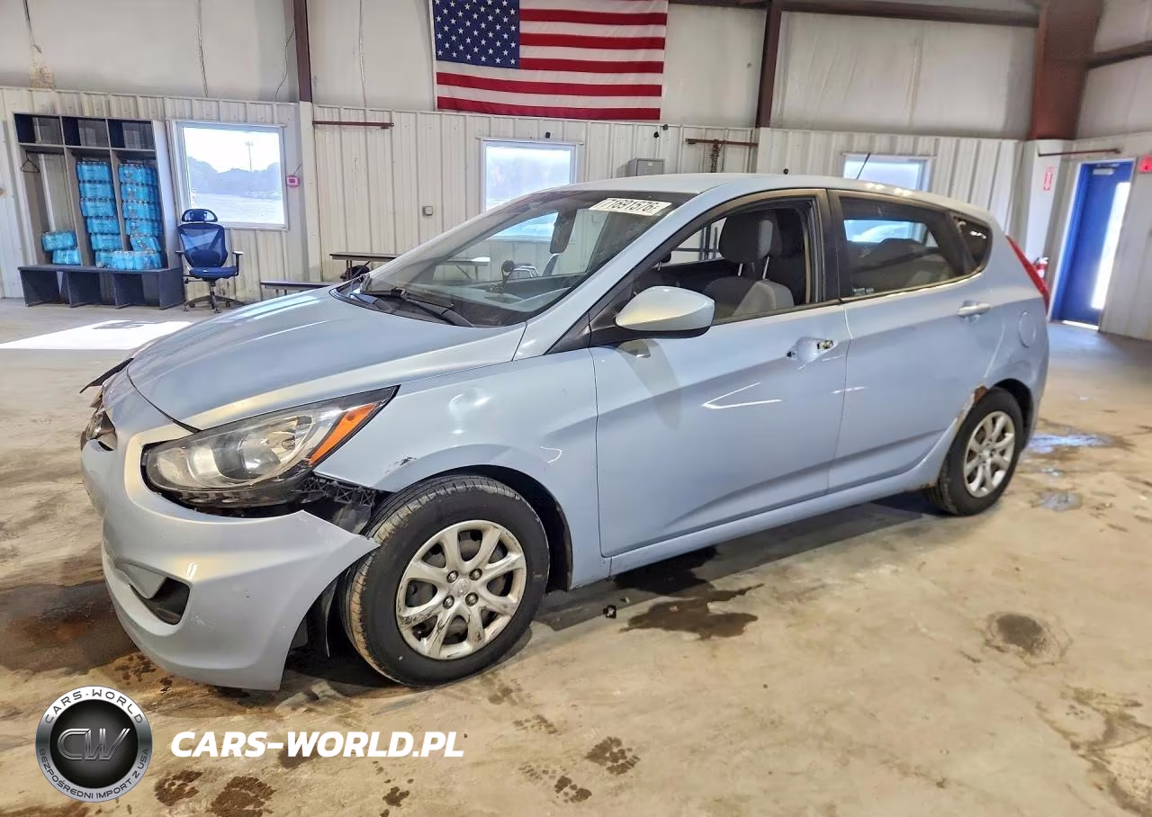 2012 Hyundai Accent Gs – zdjęcie 1 z 12