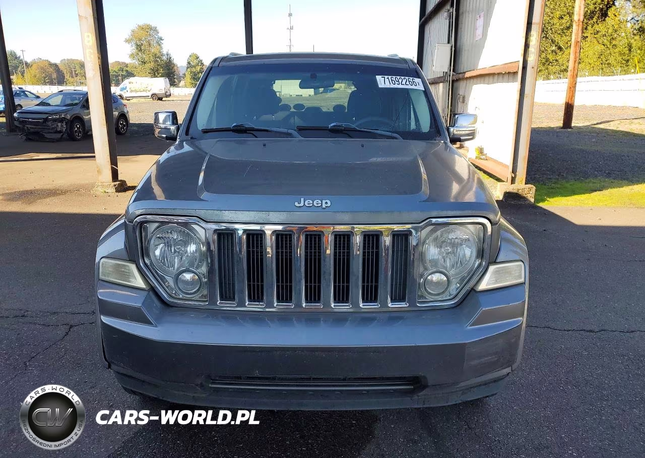2012 Jeep Liberty Sport VIN:1C4PJLAK8CW117582 - 5