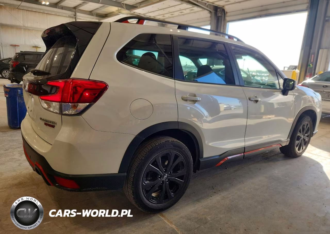 2024 Subaru Forester Sport VIN:JF2SKAGC2RH409321 - 3